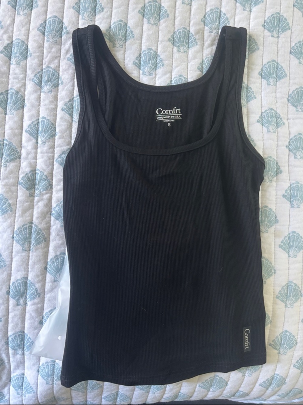 Comfrt Black Ribbed Tank